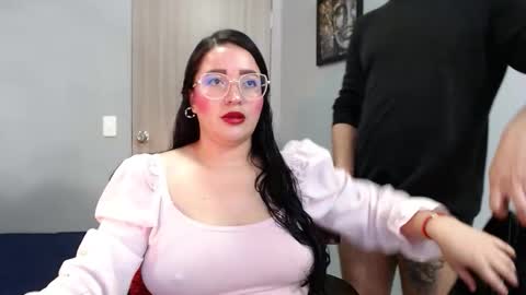 Snapshot of jane_and_paul1 chatting on 10-11-25, 10:41 online show from 10-11-25, 10:41