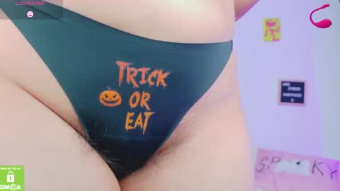 Jane Atwood online show from 10-17-25, 02:08