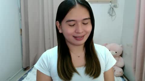 Snapshot of jane_bratxxx chatting on 04-17-26, 10:24 YOUR LOVELY JANE online show from 04-17-26, 10:24