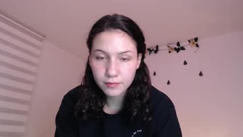 Snapshot of jane_r chatting on 01-24-25, 12:20 Jane online show from 01-24-25, 12:20