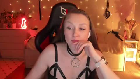 Jane online show from 02-20-25, 09:20