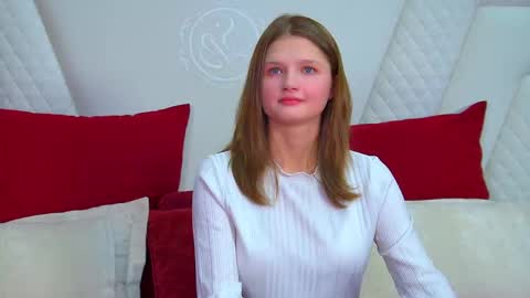 Snapshot of janerosen chatting on 11-25-25, 06:35 jane online show from 11-25-25, 06:35