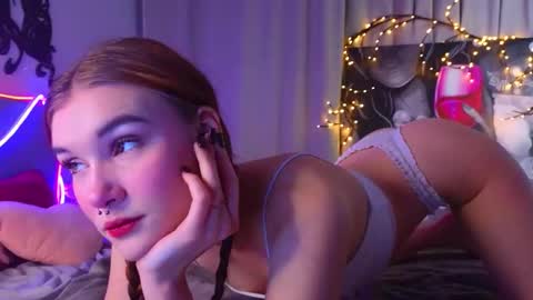 little girl Sally online show from 02-15-26, 11:23