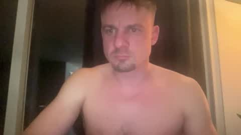 Snapshot of janettarobin chatting on 02-21-26, 07:04 RoJan online show from 02-21-26, 07:04