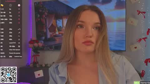 Hi Im Alice and here youll find something online show from 03-26-26, 06:19