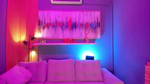 Janinne  online show from 03-12-26, 11:16