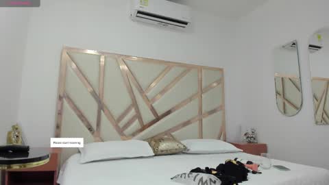 Janna online show from 10-12-25, 03:38