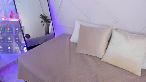    online show from 09-10-25, 06:52