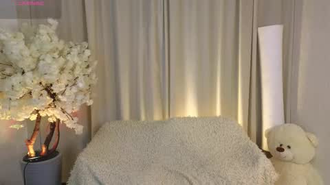 Snapshot of jannetjerkson chatting on 11-20-25, 11:21 Janet online show from 11-20-25, 11:21