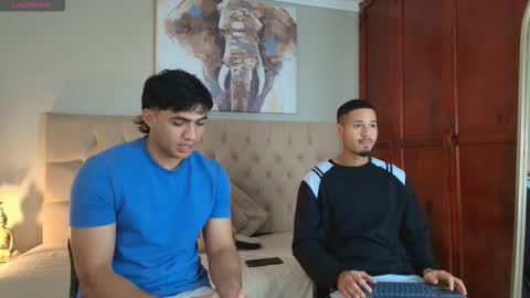 janomar01 online show from 01-07-26, 06:43