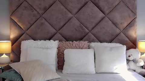 jaquelinemerlot online show from 10-08-25, 06:44