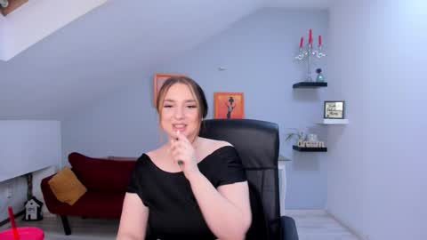 JaquelinLaurent online show from 02-17-26, 09:54