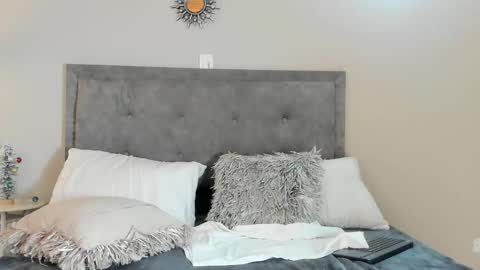 jared_blake online show from 12-27-24, 05:20