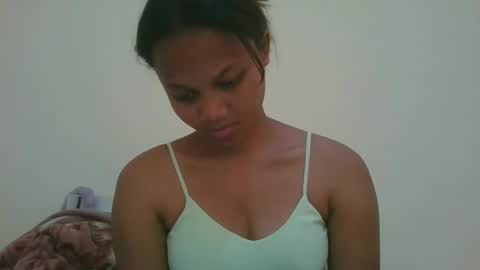 Snapshot of jarevava chatting on 10-08-25, 10:24 Jarevava online show from 10-08-25, 10:24