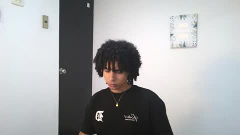 Snapshot of jash_7 chatting on 10-18-25, 03:20 jash online show from 10-18-25, 03:20