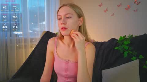 Chloe online show from 02-04-26, 07:36