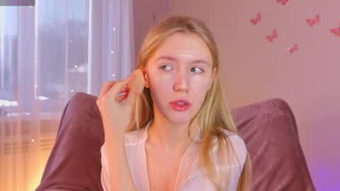 Chloe online show from 02-06-26, 07:12