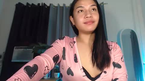 JASMINE online show from 02-17-26, 01:51