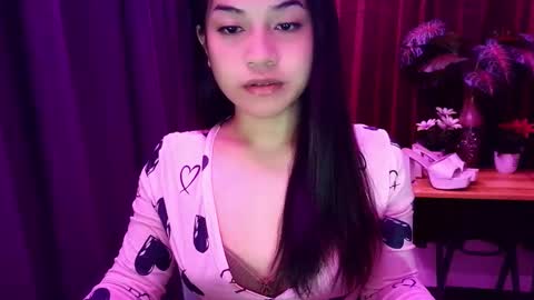 JASMINE online show from 05-30-26, 01:57