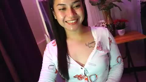 Snapshot of jasmine_arousal chatting on 07-15-26, 12:32 JASMINE online show from 07-15-26, 12:32