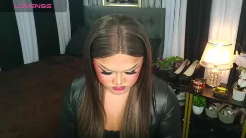 Jasmine Brandy online show from 11-28-25, 05:32