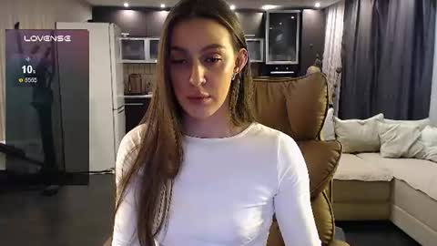 Jasmine online show from 06-19-26, 08:34