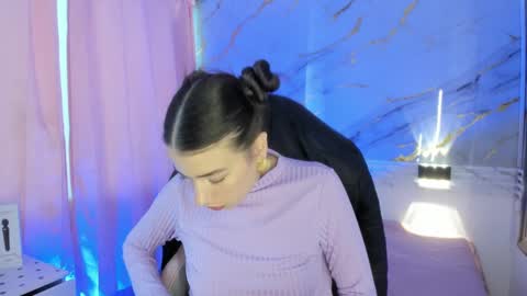 Snapshot of jasmine_hyper_1 chatting on 03-10-25, 05:39 Jas online show from 03-10-25, 05:39