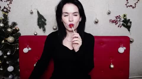 JasmineKouch online show from 01-19-25, 12:49