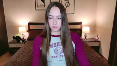 Snapshot of jasminelorens chatting on 11-21-25, 09:41 Jasmine online show from 11-21-25, 09:41