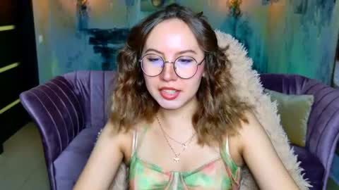 Jasmine online show from 06-17-26, 05:10