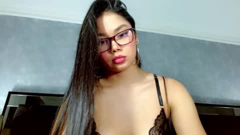 Snapshot of jasminemoore chatting on 10-04-25, 11:58 Jazmin online show from 10-04-25, 11:58