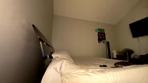 Snapshot of jasminesun12 chatting on 09-24-25, 02:37 jasminesun12 online show from 09-24-25, 02:37