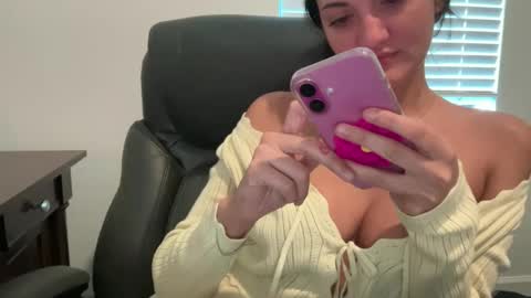 Jasmine Tate online show from 10-12-25, 08:52