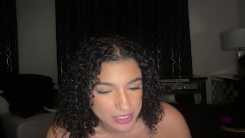 Snapshot of jasminexmarie chatting on 12-30-24, 05:58 Jasmine Marie online show from 12-30-24, 05:58