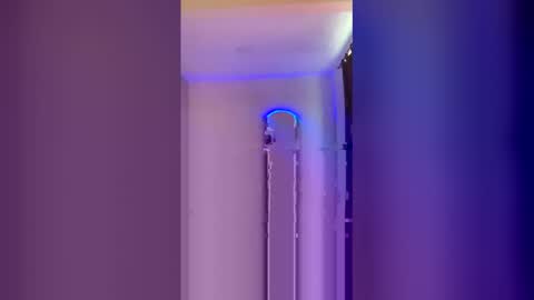 Jasminne online show from 12-19-25, 02:35