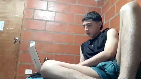 Snapshot of jason_bless1 chatting on 09-21-25, 11:17 JASON BLESS1 online show from 09-21-25, 11:17