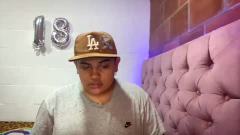 Snapshot of jason_boy_ chatting on 12-11-24, 05:53 jason_boy_ online show from 12-11-24, 05:53