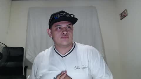 Snapshot of jason_boy_ chatting on 04-14-26, 05:24 jason_boy_ online show from 04-14-26, 05:24