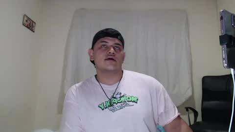 Snapshot of jason_boy_ chatting on 04-15-26, 05:58 jason_boy_ online show from 04-15-26, 05:58