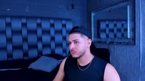 Snapshot of jason_shaw_ chatting on 09-16-25, 01:50 Jasson Shaw online show from 09-16-25, 01:50