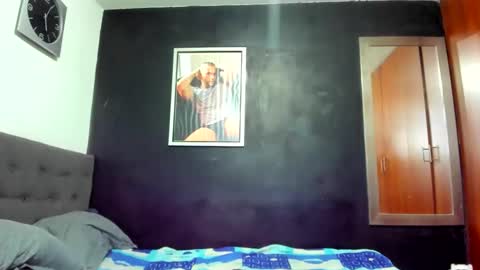    online show from 01-13-26, 08:08