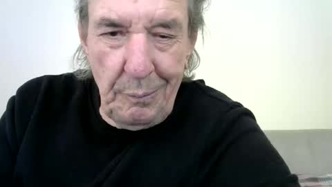 Snapshot of jaspal55 chatting on 11-18-25, 12:31 jaspal55 online show from 11-18-25, 12:31