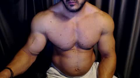 Snapshot of jasphermscl chatting on 10-14-25, 04:13 JaspherMscl online show from 10-14-25, 04:13