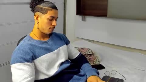 Lil Dark online show from 12-15-25, 04:39