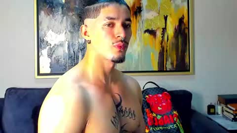 Snapshot of jasson_rodriguez69 chatting on 07-12-26, 04:03 Lil Dark online show from 07-12-26, 04:03