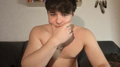 Snapshot of jastinpet chatting on 09-18-25, 07:49 jastinpet online show from 09-18-25, 07:49