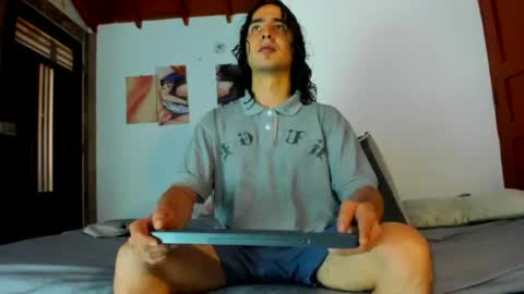 Snapshot of jave_rave chatting on 06-16-26, 12:19 jave_rave online show from 06-16-26, 12:19