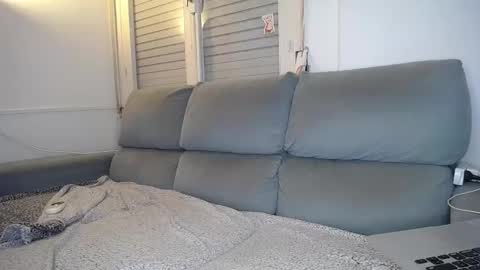 Snapshot of javierandaniel chatting on 02-24-25, 10:36 Javier online show from 02-24-25, 10:36