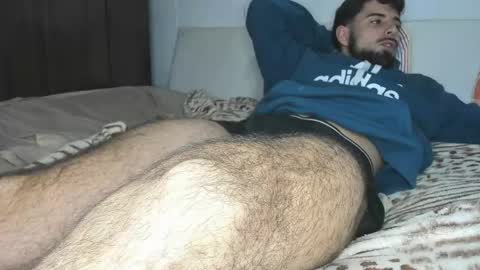 Snapshot of javierandaniel chatting on 05-11-26, 03:07 Javier online show from 05-11-26, 03:07