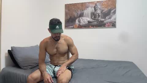 Javier online show from 06-14-26, 02:57